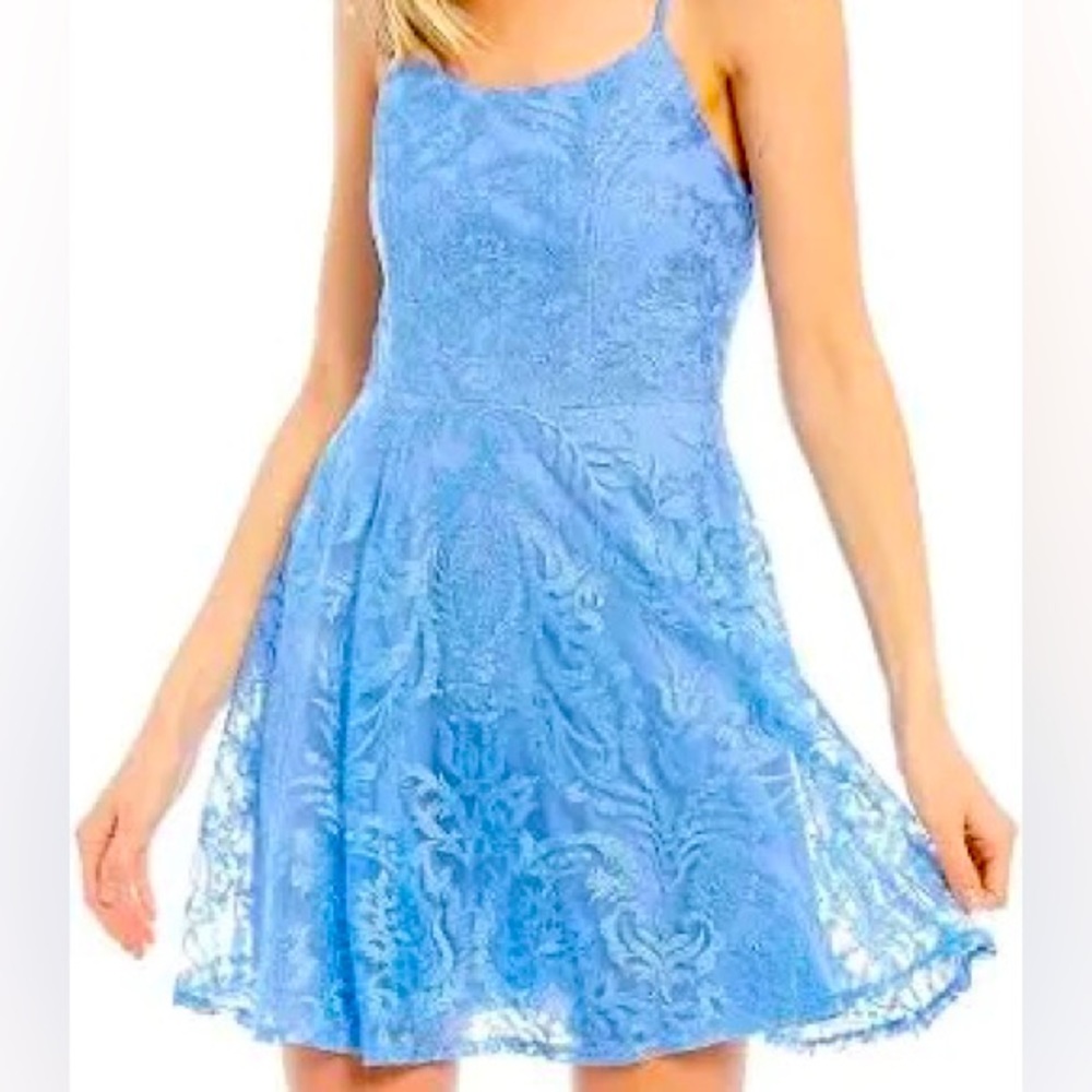Speechless Juniors Cocktail/Mini tie back Dress Size 5
